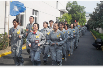 我們將繼續(xù)堅持高品質(zhì)產(chǎn)品定位，堅持技術(shù)服務(wù)創(chuàng)新，為客戶提供優(yōu)質(zhì)的產(chǎn)品及服務(wù)，與國內(nèi)外同行攜手并進(jìn)，為